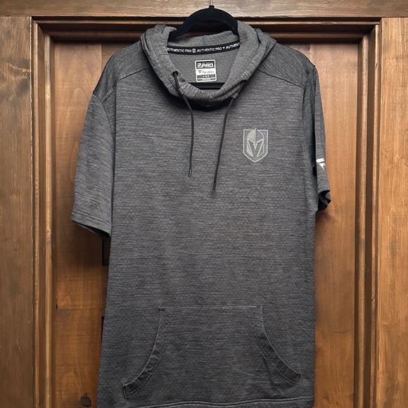 Vegas Golden Knights Travel and Training Short Sleeve Pullover Hoody Men's - Picture 1 of 7